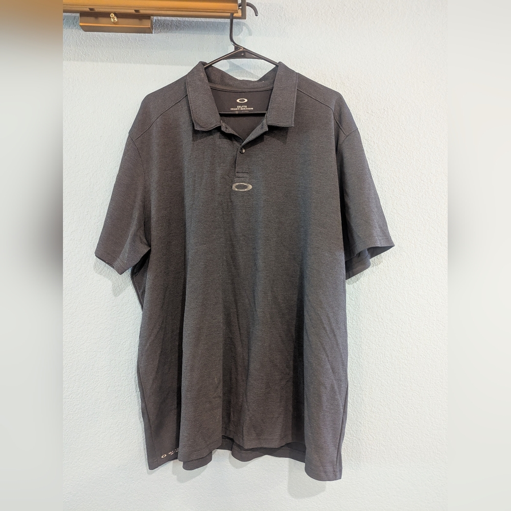 Oakley Men's Black Polo Shirt